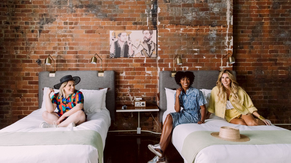 Old No. 77 Hotel & Chandlery